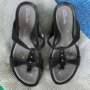 Clarks Leather Straps Sandals